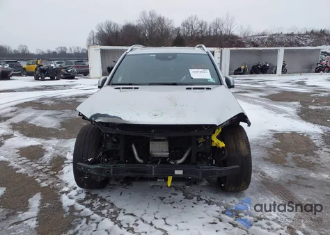 2017 Mercedes-Benz Gls 450 4Matic z USA, uszkodzony, nr VIN 4JGDF6EE4HA889586